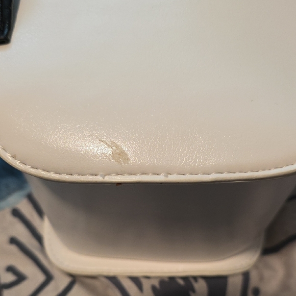 Loungefly Backpack Colorful Skull Backpack - Picture 3 of 6